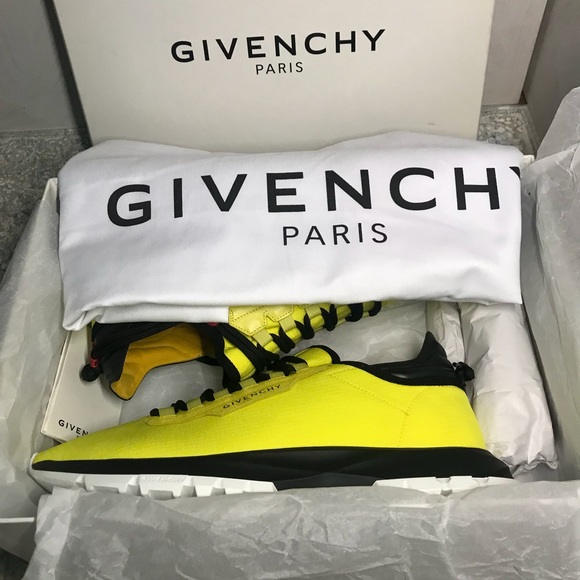 GIVENCHY Specture Runner Low Yellow Sneakers, Size 43 -US 10, Authentic, New - Picture 4 of 10